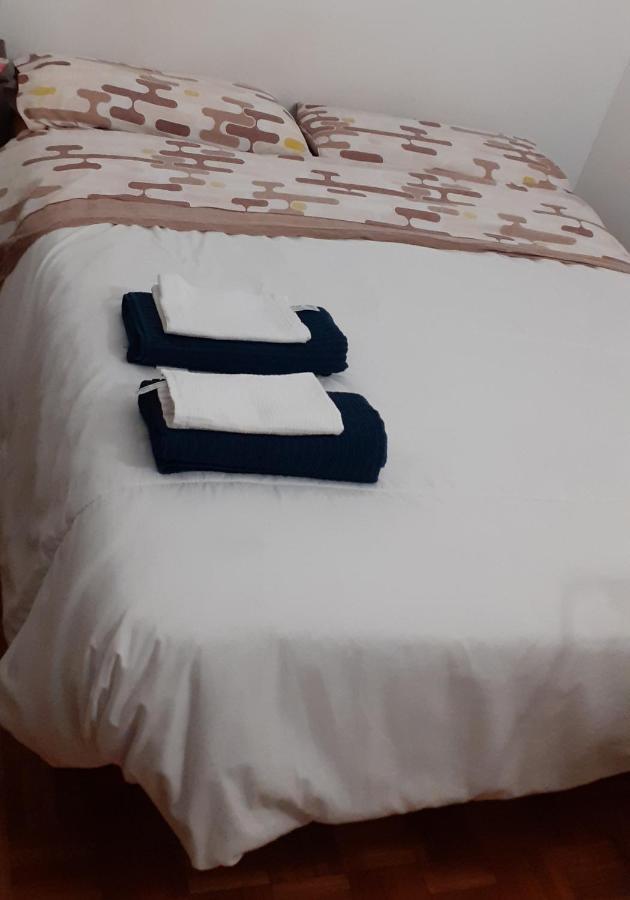 Habitacion Doble Privada En Figueres Buitenkant foto